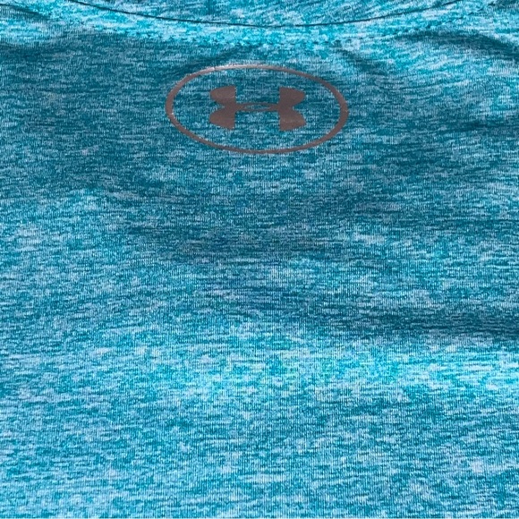 Under Armour Women’s Tech Short Sleeve V Neck Top - Picture 4 of 9